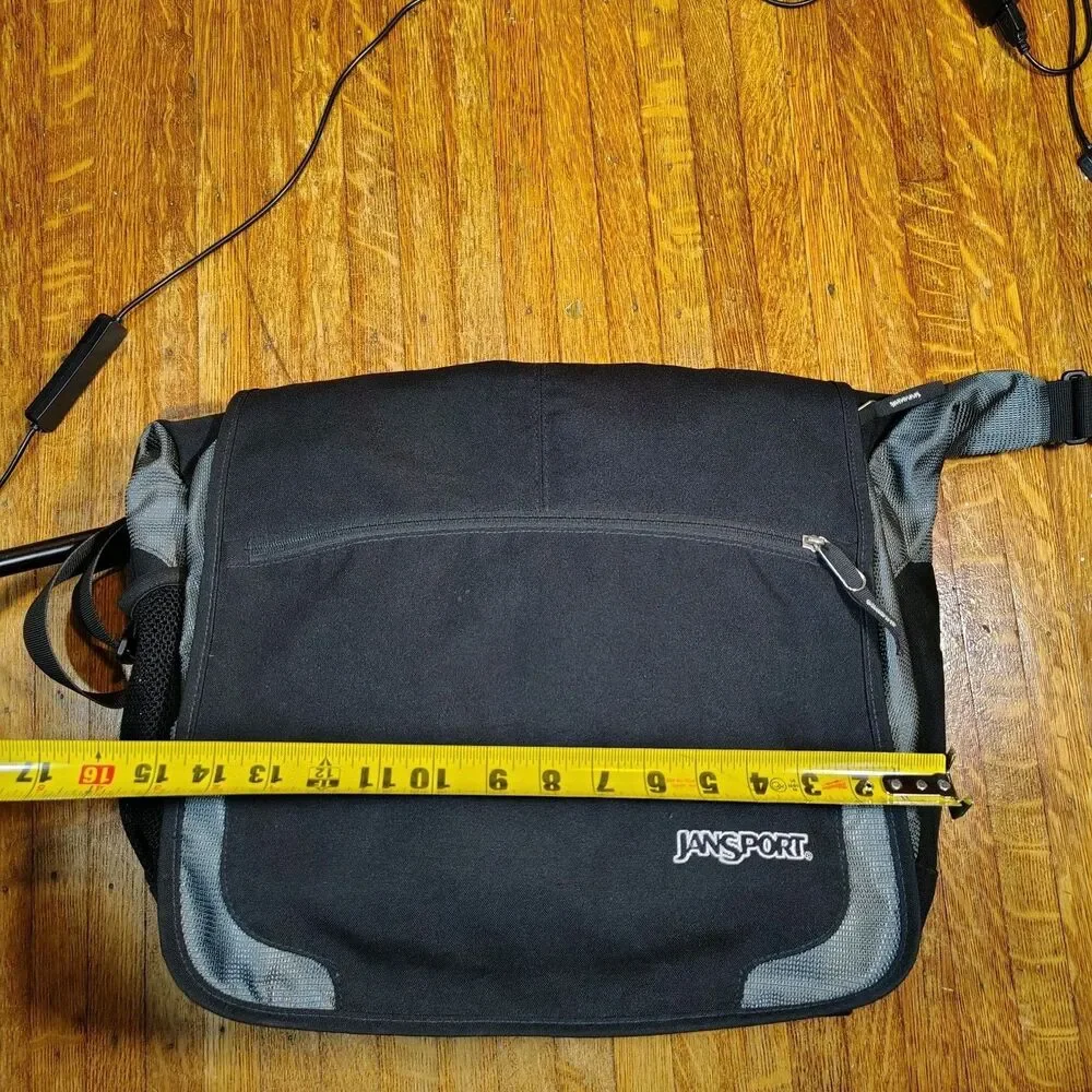 Jansport Blk Gray Messenger Bag Laptop Bag Y2K
